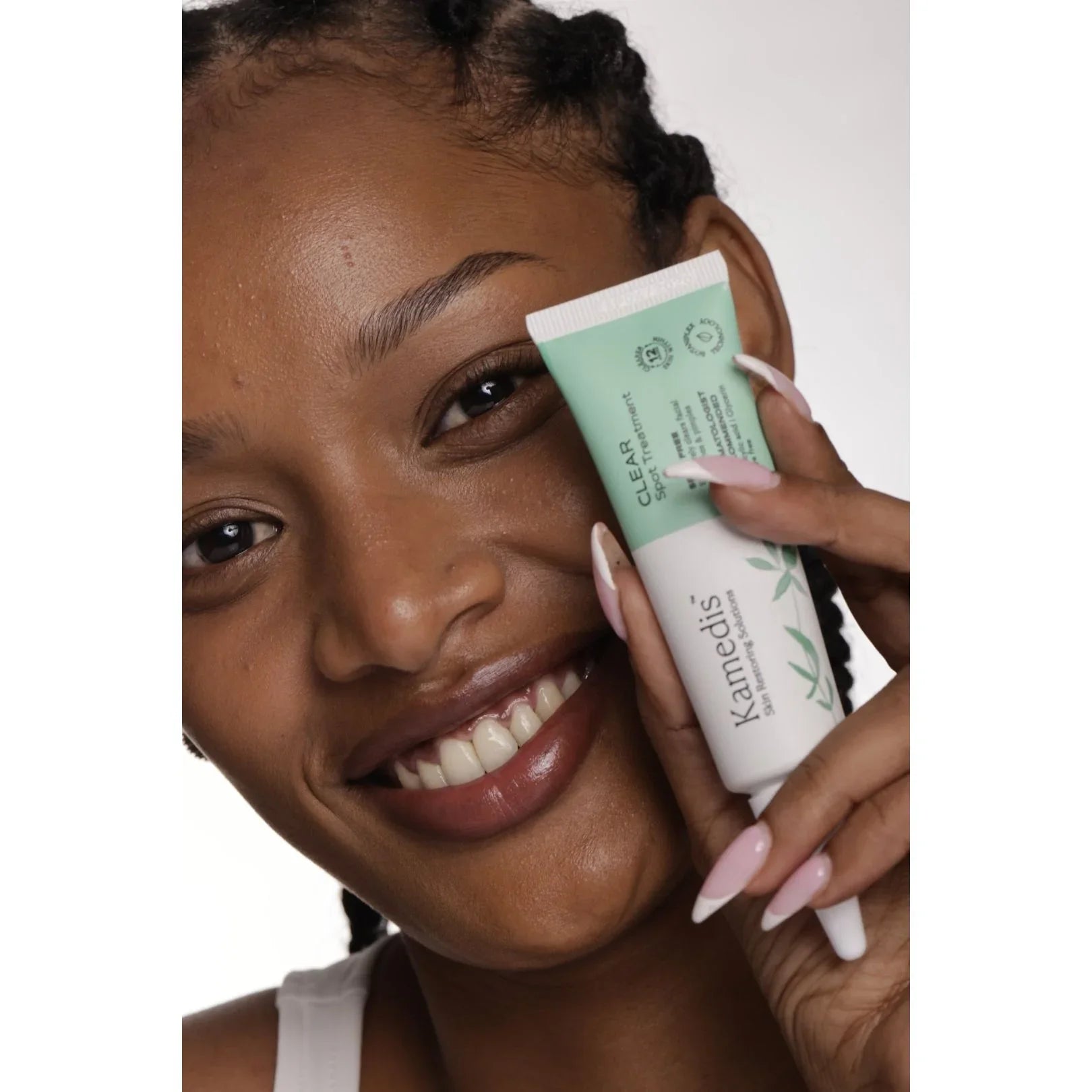 ערכה הוליסטית לעור שומני בפנים הנוטה לאקנה | CLEAR